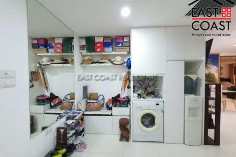 Condominio de 4 dormitorios en Pattaya, Tailandia № 212236 - foto 7