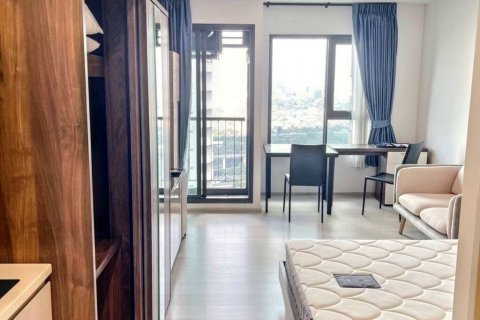 Студия в кондо в Бангкоке, Таиланд № 116643 - фото 1