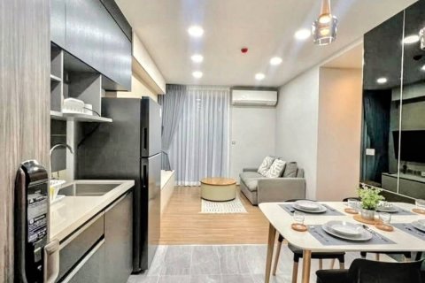 Кондоминиум с 2 спальнями в Бангкоке, Таиланд № 116644 - фото 2