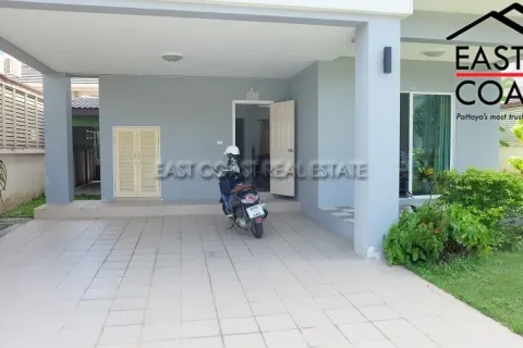 Casa de 3 dormitorios en Pattaya, Tailandia № 212556 - foto 6