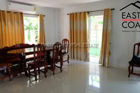 Casa de 3 dormitorios en Pattaya, Tailandia № 212556 - foto 10