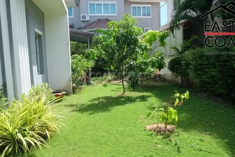 Casa de 3 dormitorios en Pattaya, Tailandia № 212556 - foto 3