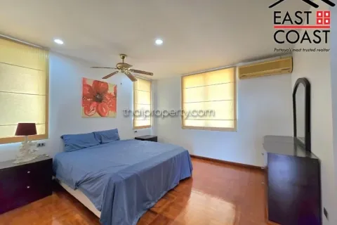 Casa de 3 dormitorios en Pattaya, Tailandia № 212557 - foto 25