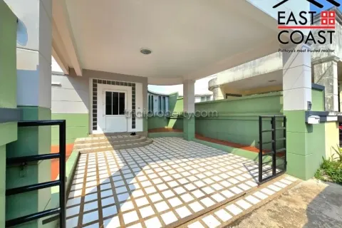 Casa de 3 dormitorios en Pattaya, Tailandia № 212557 - foto 3