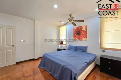 Casa de 3 dormitorios en Pattaya, Tailandia № 212557 - foto 26