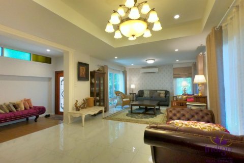 Дом в Чиангмае, Таиланд с 5 спальнями  № 162582 - фото 6