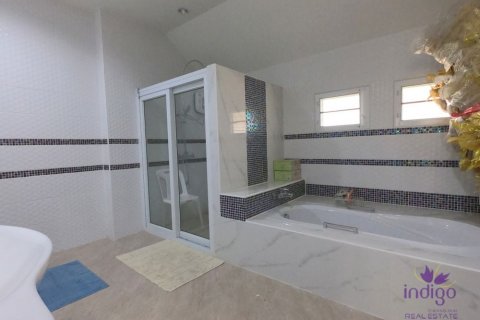 Maison à Chiang Mai, Thaïlande 4 chambres № 162585 - photo 14