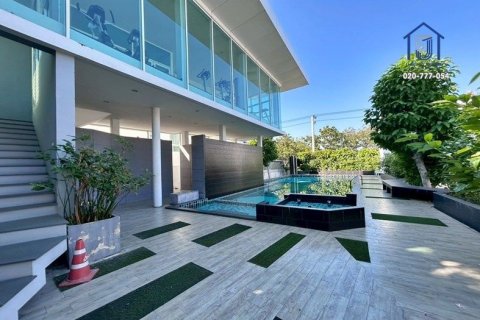 Дом в Бан Лам Лук Ка, Таиланд с 3 спальнями  № 156494 - фото 17