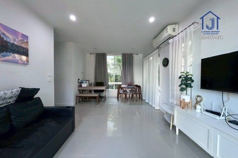 Дом в Бан Лам Лук Ка, Таиланд с 3 спальнями  № 156494 - фото 3