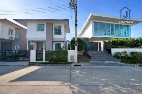 Дом в Бан Лам Лук Ка, Таиланд с 3 спальнями № 156494