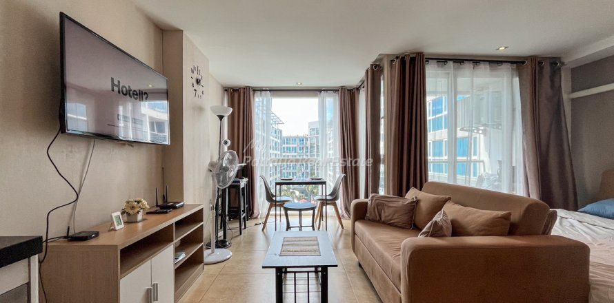 Studio in the Condo in Pattaya, Thailand № 205138