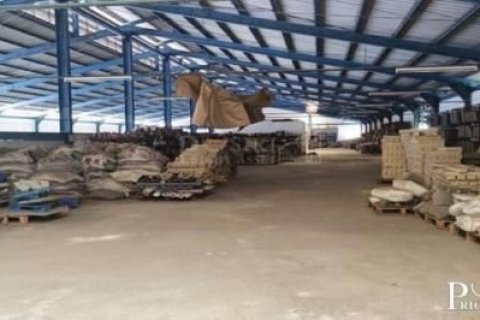 Warehouse in Samut Sakhon, Thailand № 169167 - photo 2