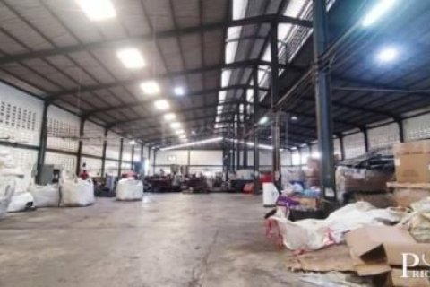 Warehouse in Samut Sakhon, Thailand № 169167