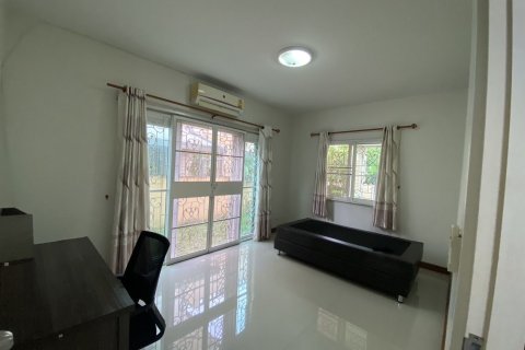 Дом в Ханг Донге, Таиланд с 4 спальнями  № 151716 - фото 5