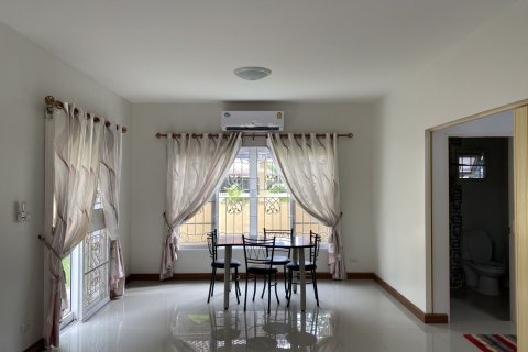 Дом в Ханг Донге, Таиланд с 4 спальнями  № 151716 - фото 3