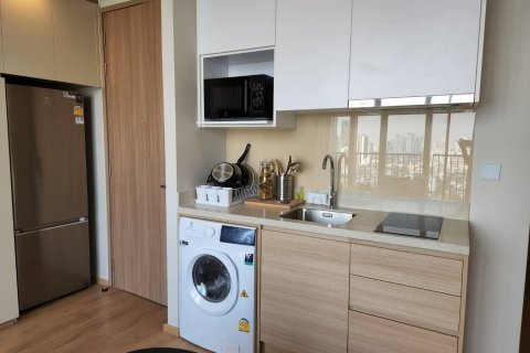 Кондоминиум с 2 спальнями в Ваттхане, Бангкок, Таиланд № 151713 - фото 8