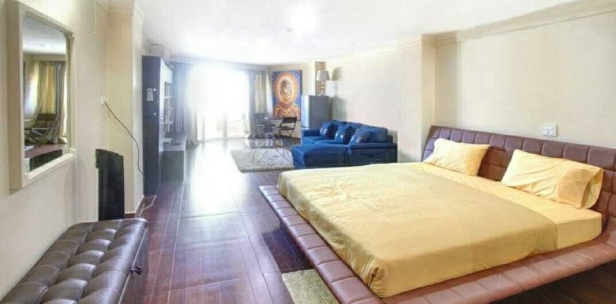 Studio in the Condo in Kathu, Thailand  № 151710