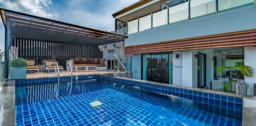 Кондоминиум с 2 спальнями в Пхукете, Таиланд № 135898