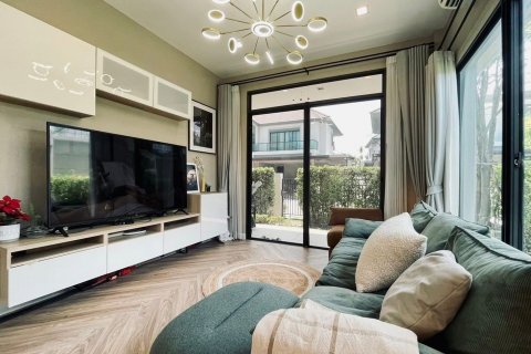 Maison à Bang Kaeo, Thaïlande 4 chambres № 135900 - photo 2