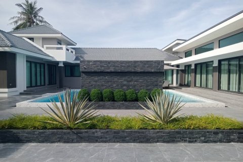 Вилла в Паттайе, Таиланд с 5 спальнями  № 145320 - фото 10