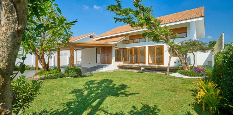 House in Chiang Mai, Thailand 3 bedrooms № 170436