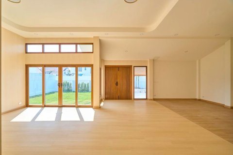 Вилла в Чиангмае, Таиланд с 3 спальнями № 170437 - фото 7