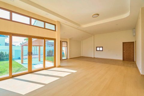 Вилла в Чиангмае, Таиланд с 3 спальнями № 170437 - фото 10