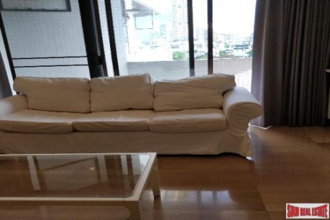 Hotel apartment in Bangkok, Thailand 3 bedrooms № 193051 - photo 4