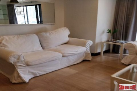 Hotel apartment in Bangkok, Thailand 3 bedrooms № 193051 - photo 5