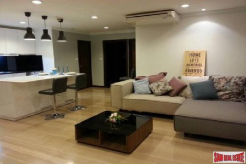 Hotel apartment in Bangkok, Thailand 3 bedrooms № 193054 - photo 5