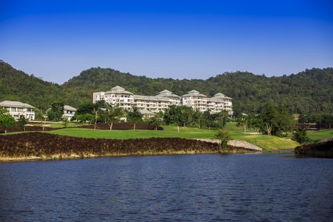 Кондоминиум с 2 спальнями в Хуа Хине, Таиланд № 138694 - фото 15