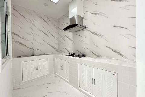 House in Phuket, Thailand 4 bedrooms № 138691 - photo 4