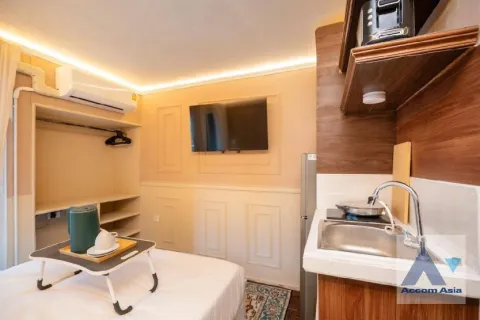 Reihenhaus in Watthana, Bangkok, Thailand 9 Schlafzimmer № 216371 - Foto 8