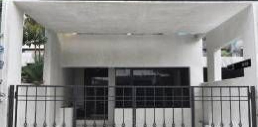 Townhouse in Sathon, Bangkok, Thailand 4 bedrooms № 139710