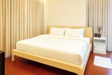 Кондоминиум с 2 спальнями в Бангкоке, Таиланд № 155785 - фото 3