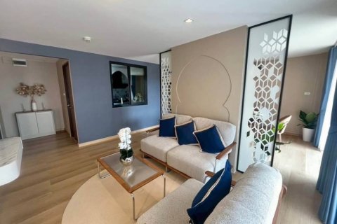 Condo à Hua Hin, Thaïlande, 2 chambres  № 155782 - photo 4