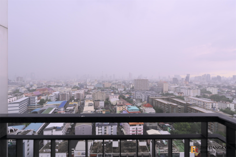 Condo in Bangkok, Thailand, 2 bedrooms  № 187873 - photo 6