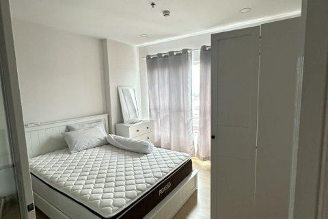 Studio dans le Condo à Bang Kapi, Bangkok, Thaïlande  № 171164 - photo 4