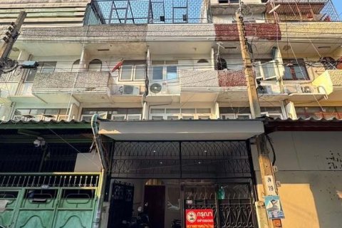 Studio à Sathon, Bangkok, Thaïlande № 171165