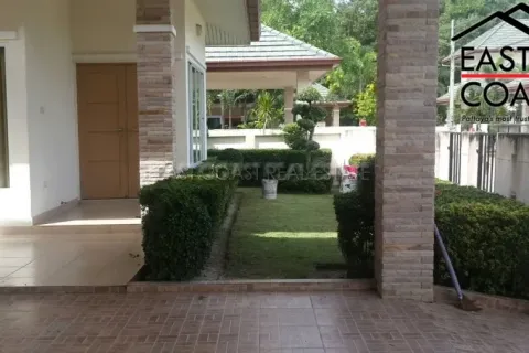 Casa de 3 dormitorios en Pattaya, Tailandia № 212494 - foto 19