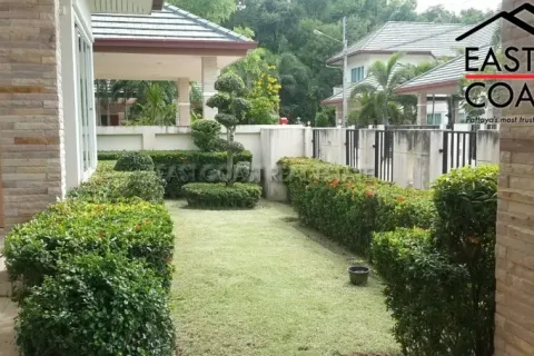 Casa de 3 dormitorios en Pattaya, Tailandia № 212494 - foto 7