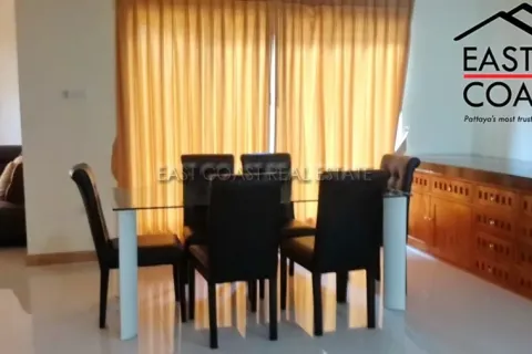 Casa de 3 dormitorios en Pattaya, Tailandia № 212494 - foto 11