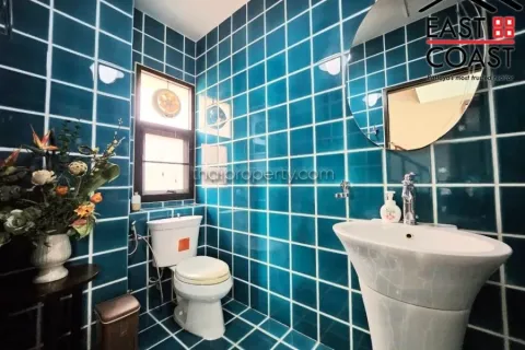 Casa de 3 dormitorios en Pattaya, Tailandia № 212496 - foto 17
