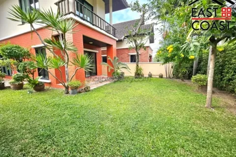 Casa de 3 dormitorios en Pattaya, Tailandia № 212496 - foto 3