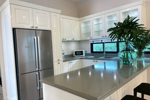 Вилла в Суан Луанге, Бангкок, Таиланд с 4 спальнями  № 155849 - фото 7