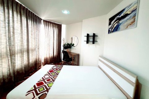 Condo à Bang Kho Laem, Bangkok, Thaïlande, 3 chambres  № 161827 - photo 10