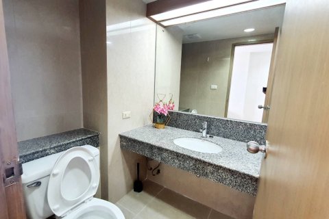 Condo à Bang Kho Laem, Bangkok, Thaïlande, 3 chambres  № 161827 - photo 8