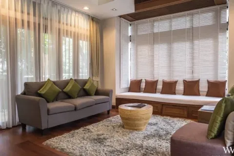 Villa in Pattaya, Thailand 4 bedrooms № 161828 - photo 12