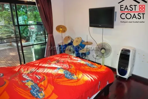 Haus in Pattaya, Thailand 4 Schlafzimmer № 213928 - Foto 11