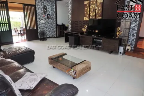 Haus in Pattaya, Thailand 4 Schlafzimmer № 213928 - Foto 17
